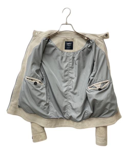 EMMETI（エンメティ）EMMETI (エンメティ) スウェードシングルライダースジャケット グレー サイズ:44の古着・服飾アイテム