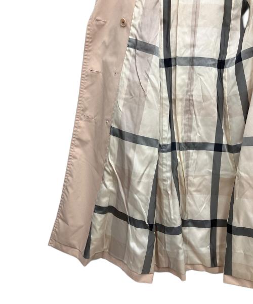 BLUE LABEL CRESTBRIDGE（ブルーレーベルクレストブリッジ）BLUE LABEL CRESTBRIDGE (ブルーレーベルクレストブリッジ) トレンチコート ベージュ サイズ:38の古着・服飾アイテム