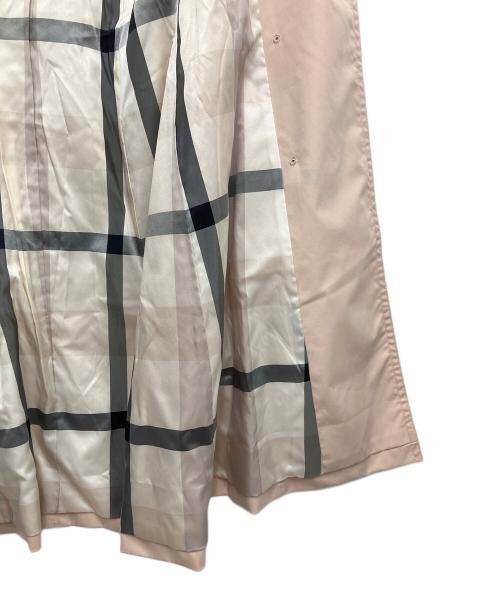 BLUE LABEL CRESTBRIDGE（ブルーレーベルクレストブリッジ）BLUE LABEL CRESTBRIDGE (ブルーレーベルクレストブリッジ) トレンチコート ベージュ サイズ:38の古着・服飾アイテム