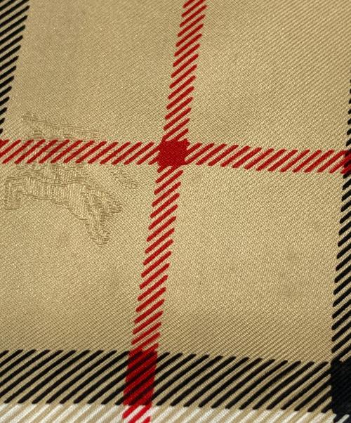 Burberry's（バーバリー）Burberry's (バーバリーズ) シルクストール ベージュの古着・服飾アイテム