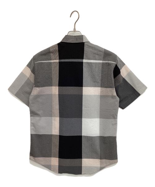 BLACK LABEL CRESTBRIDGE（ブラックレーベル クレストブリッジ）BLACK LABEL CRESTBRIDGE (ブラックレーベル クレストブリッジ) シアサッカーシャツ グレー サイズ:Ｍの古着・服飾アイテム