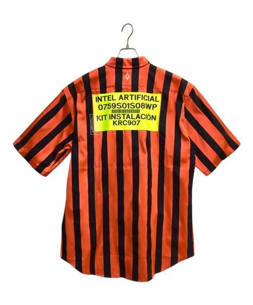 MARCELO BURLON（マルセロバーロン）MARCELO BURLON (マルセロバーロン) 半袖シャツ オレンジ サイズ:L 未使用品の古着・服飾アイテム