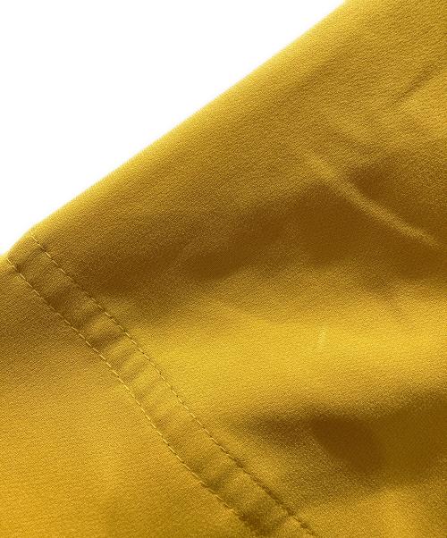 3.1 phillip lim（スリーワンフィリップリム）3.1 phillip lim (スリーワンフィリップリム) スカーフネックショートスリーブワンピース ゴールドの古着・服飾アイテム