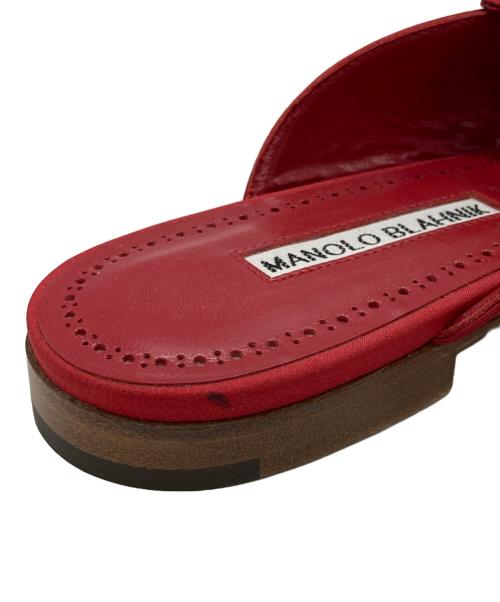 Manolo Blahnik（マノロブラニク）Manolo Blahnik (マノロブラニク) サテンミュール レッド サイズ:38 1/2の古着・服飾アイテム