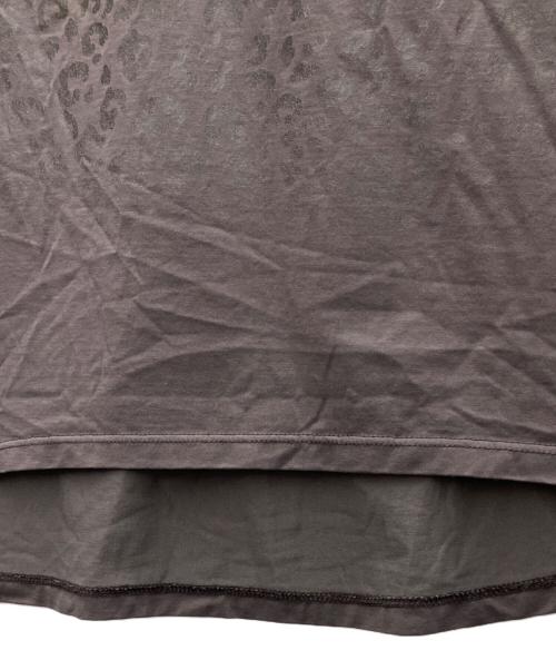 ARTISAN（アルチザン）ARTISAN (アルチザン) アニマル柄プリント クルーネックプルオーバー グレー サイズ:SIZE 9の古着・服飾アイテム