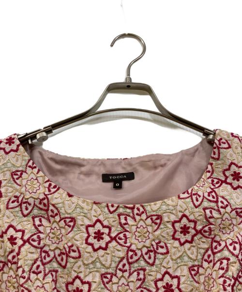 TOCCA（トッカ）TOCCA (トッカ) 刺繍ワンピース ピンクの古着・服飾アイテム