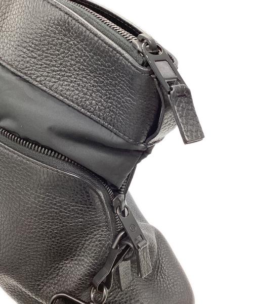 Maison Margiela（メゾンマルジェラ）Maison Margiela (メゾンマルジェラ) 5AC ディアスキンショルダーバッグ ブラックの古着・服飾アイテム