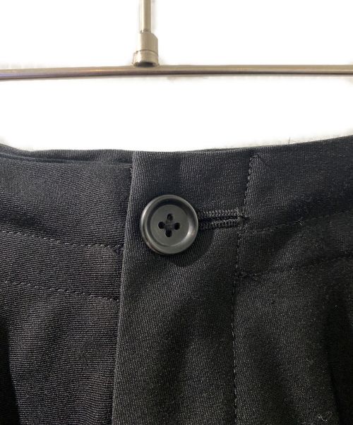 Yohji Yamamoto pour homme（ヨウジヤマモト プールオム）Yohji Yamamoto pour homme (ヨウジヤマモト プールオム) 23AW 内股ドレープパンツ ブラック サイズ:1の古着・服飾アイテム