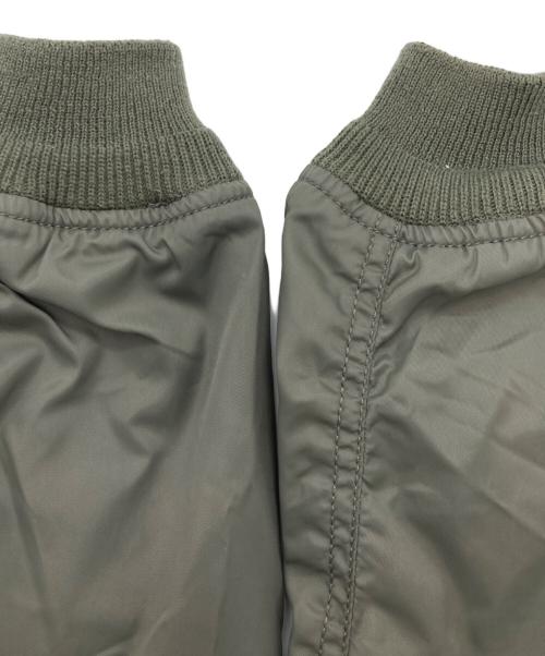 AVIREX（アヴィレックス）AVIREX (アヴィレックス) MA-1 THUNDERBIRDS オリーブ サイズ:Mの古着・服飾アイテム