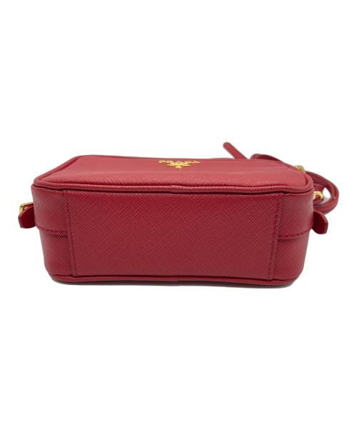 PRADA（プラダ）PRADA (プラダ) サフィアーノレザーショルダーバッグ レッドの古着・服飾アイテム