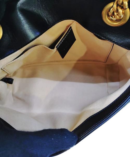 GUCCI（グッチ）GUCCI (グッチ) GGマーモントベルベットチェーンショルダーバッグの古着・服飾アイテム