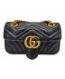 GUCCI (グッチ) GGマーモントベルベットチェーンショルダーバッグ：140000円