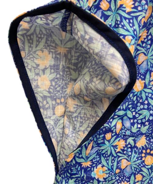 kurashi&trips publishing（クラシアンドトリップス パブリッシング）KURASHI&Trips PUBLISHING (クラシアンドトリップス パブリッシング) 総柄ワンピース ブルー サイズ:SIZE Mの古着・服飾アイテム