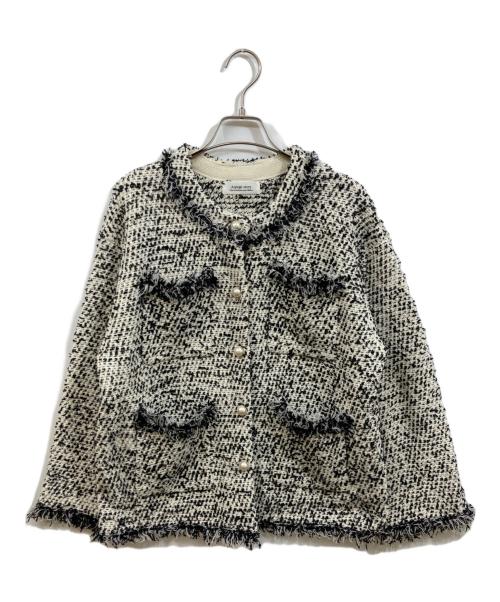 ARPEGE STORY（アルページュストーリー）ARPEGE STORY (アルページュストーリー) パールボタンフリンジニットジャケット ホワイト×ブラック サイズ:2の古着・服飾アイテム