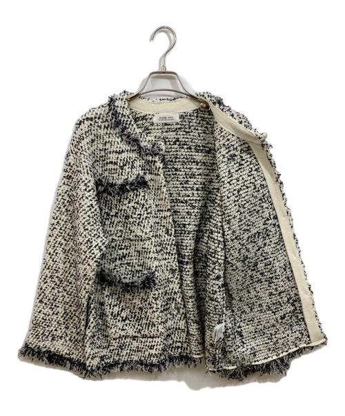 ARPEGE STORY（アルページュストーリー）ARPEGE STORY (アルページュストーリー) パールボタンフリンジニットジャケット ホワイト×ブラック サイズ:2の古着・服飾アイテム