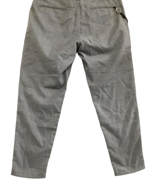uniform experiment（ユニフォームエクスペリメント）uniform experiment (ユニフォームエクスペリメント) クロップドパンツ グレー サイズ:1 未使用品の古着・服飾アイテム