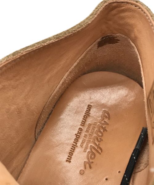 ASTORFLEX（アスターフレックス）ASTORFLEX (アスターフレックス) uniform experiment (ユニフォームエクスペリメント) デザートブーツ ベージュ サイズ:41の古着・服飾アイテム