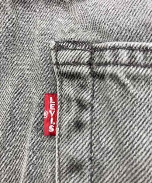 LEVI'S（リーバイス）LEVI'S (リーバイス) 501 ORIGINAL Walk Down Broadway ストレートデニム グレー サイズ:W30 L32 未使用品の古着・服飾アイテム