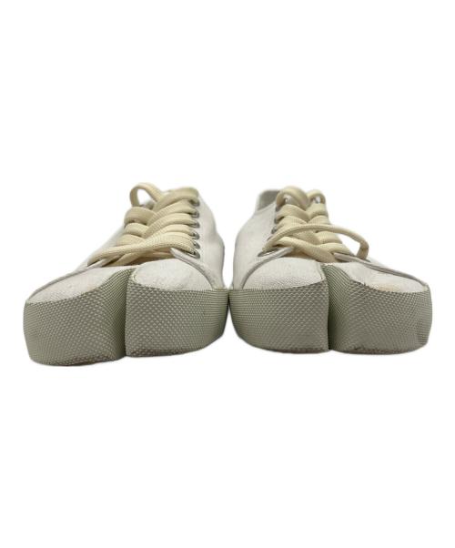 Maison Margiela（メゾンマルジェラ）Maison Margiela (メゾンマルジェラ) 足袋スニーカー ホワイト サイズ:39の古着・服飾アイテム