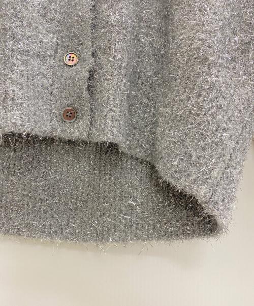 ARPEGE STORY（アルページュストーリー）ARPEGE STORY (アルページュストーリー) グリッターカーデ シルバー×グレー サイズ:2 未使用品の古着・服飾アイテム