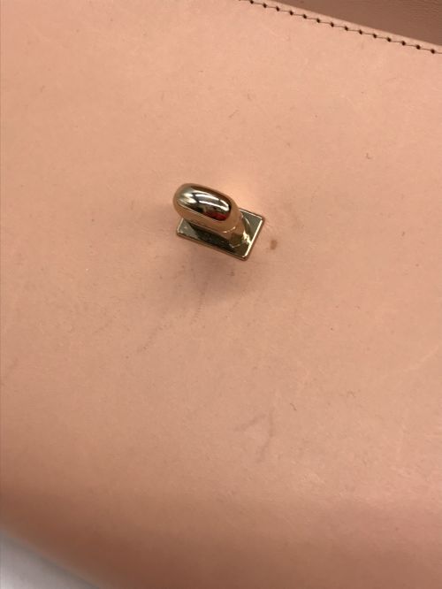 A.P.C.（アーペーセー）A.P.C. (アーペーセー) Greenwich Cross Body Bag ピンク サイズ:-の古着・服飾アイテム