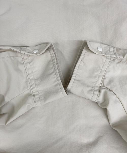 GRIP SWANY（グリップスワニー）GRIP SWANY (グリップスワニー) BEAUTY&YOUTH (ビューティーアンドユース) ナイロン長袖シャツ ベージュ サイズ:Lの古着・服飾アイテム