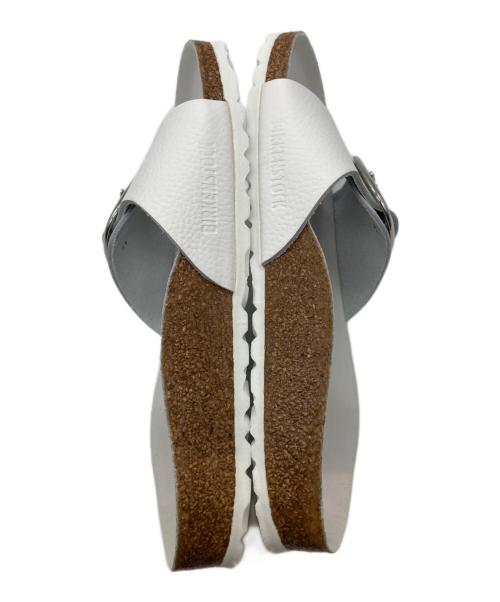 BIRKENSTOCK（ビルケンシュトック）BIRKENSTOCK (ビルケンシュトック) Madrid BIG Buckle ホワイト サイズ:23cmの古着・服飾アイテム