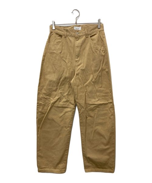 emmi（エミ）emmi (エミ) カーブシルエットデニムパンツ ベージュ サイズ:SIZE 1の古着・服飾アイテム