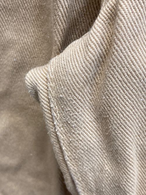 emmi（エミ）emmi (エミ) カーブシルエットデニムパンツ ベージュ サイズ:SIZE 1の古着・服飾アイテム