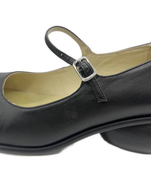 UNTISHOLD（アンチショルド）UNTISHOLD (アンチショルド) Jane ストラップパンプス ブラック サイズ:38の古着・服飾アイテム