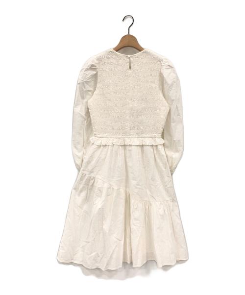 CASA FLINE（カーサフライン）CASA FLINE (カーサフライン) シャーリングミディアムドレス アイボリー サイズ:Fの古着・服飾アイテム
