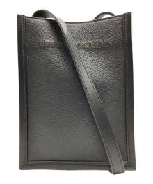 ALEXANDER McQUEEN（アレキサンダーマックイーン）の古着「ミニ ロゴ エンブロイダリー クロスボディ バッグ」｜ブラック