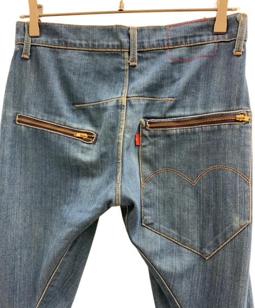 LEVI'S RED（リーバイス レッド）LEVI'S RED (リーバイス レッド) LEVI'S RED　立体裁断ジーンズ インディゴ サイズ:71ｃｍ(ｗ28)の古着・服飾アイテム