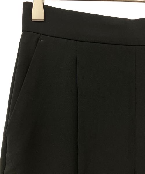 ESSEN .LAUTREAMONT（エッセン.ロートレアモン）ESSEN .LAUTREAMONT (エッセン.ロートレアモン) エステルダブルクロス タックテーパードパンツ ブラック サイズ:38の古着・服飾アイテム