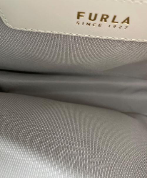 FURLA（フルラ）FURLA (フルラ) ホーボーバッグ ライトグレーの古着・服飾アイテム