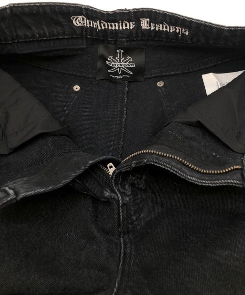 Unknown london（アンノウンロンドン）Unknown london (アンノウンロンドン) DARK GREY WASHED ANGEL GRAPHIC DENIM ブラック サイズ:Sの古着・服飾アイテム