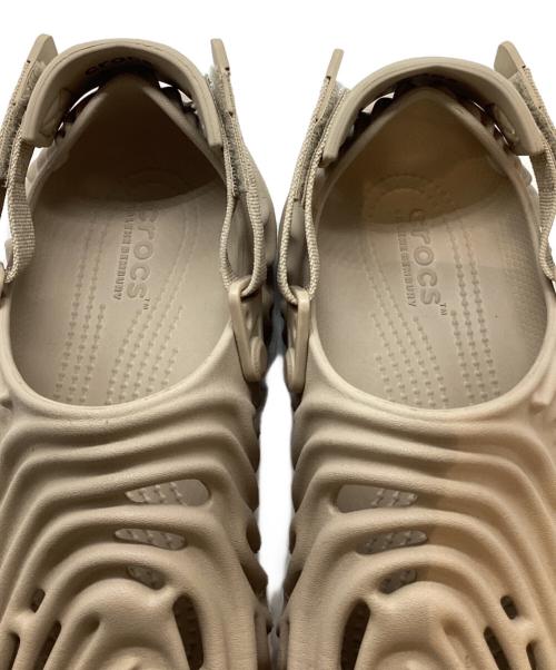 crocs（クロックス）crocs (クロックス) Salehe Bembury (サリーベンバリー) THE POLLEX CLOG ベージュ サイズ:SIZE M9の古着・服飾アイテム
