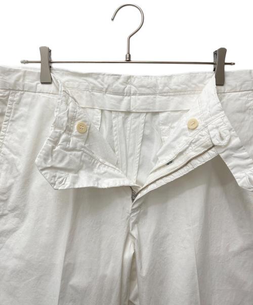 ROTASPORT（ロータスポーツ）ROTASPORT (ロータスポーツ) センタープレスパンツ ホワイト サイズ:2の古着・服飾アイテム