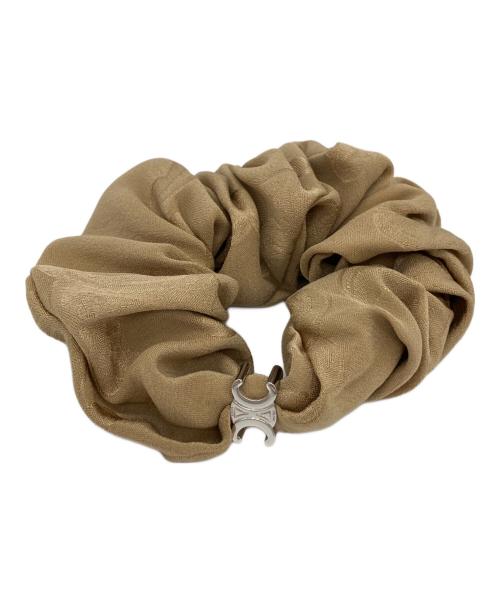 CELINE（セリーヌ）CELINE (セリーヌ) シュシュ マキシ トリオンフ ベージュの古着・服飾アイテム