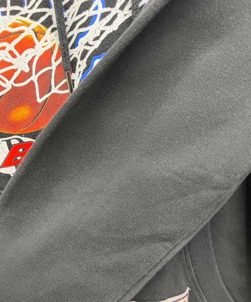 MITCHELL & NESS（ミッチェルアンドネス）MITCHELL & NESS (ミッチェルアンドネス) CHICAGO BULLS　パーカー ブラック サイズ:Lの古着・服飾アイテム