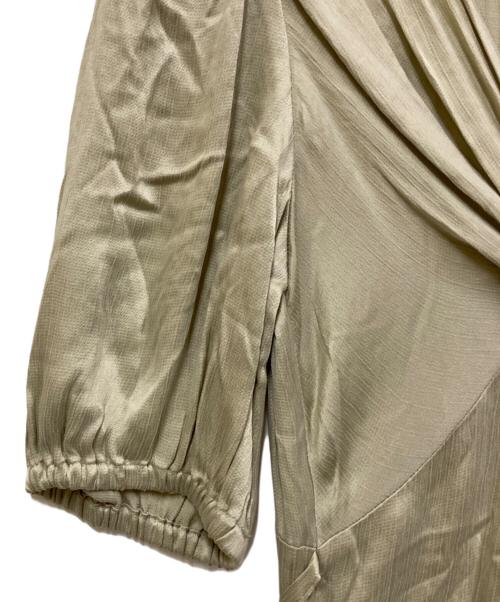 FRAY ID（フレイ アイディー）FRAY ID (フレイ アイディー) サテンツイストワンピ ライトグリーン サイズ:Sの古着・服飾アイテム