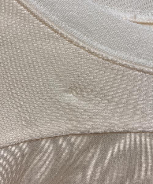 MM6 Maison Margiela（エムエムシックスメゾンマルジェラ）MM6 Maison Margiela (エムエムシックスメゾンマルジェラ) Numbering Top アイボリー サイズ:SIZE Sの古着・服飾アイテム