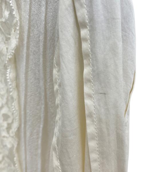 SEE BY CHLOE（シーバイクロエ）SEE BY CHLOE (シーバイクロエ) ハイネックブラウス アイボリー サイズ:34の古着・服飾アイテム