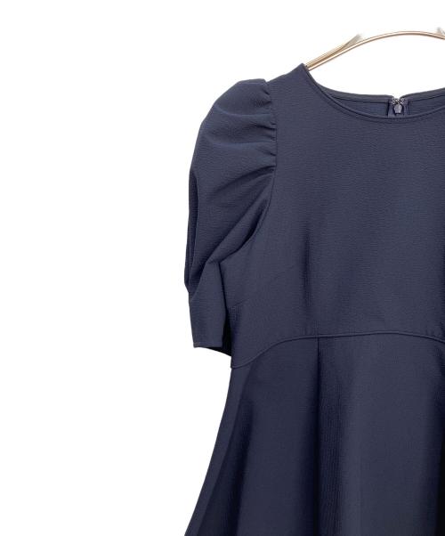 ANAYI（アナイ）ANAYI (アナイ) サッカーストレッチペプラム ブラウス ネイビー サイズ:36の古着・服飾アイテム