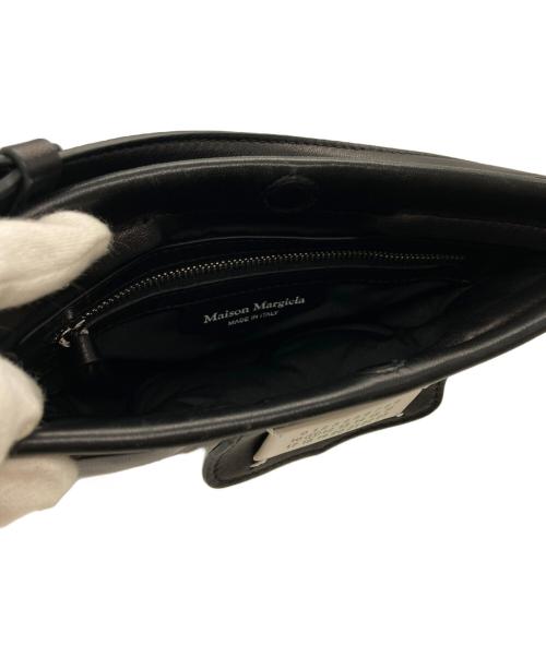 Maison Margiela（メゾンマルジェラ）Maison Margiela (メゾンマルジェラ) グラムスラムフラットポケットバッグ ブラックの古着・服飾アイテム