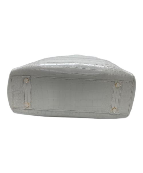 A.D.M.J.（エーディーエムジェイ）A.D.M.J. (エーディーエムジェイ) クロコ型押しトートバッグ ホワイトの古着・服飾アイテム