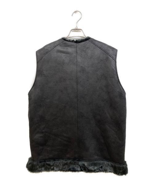 Ameri（アメリ）Ameri (アメリ) UND REVERSIBLE MOTTLED FUR VEST ブラック サイズ:SIZE Freeの古着・服飾アイテム