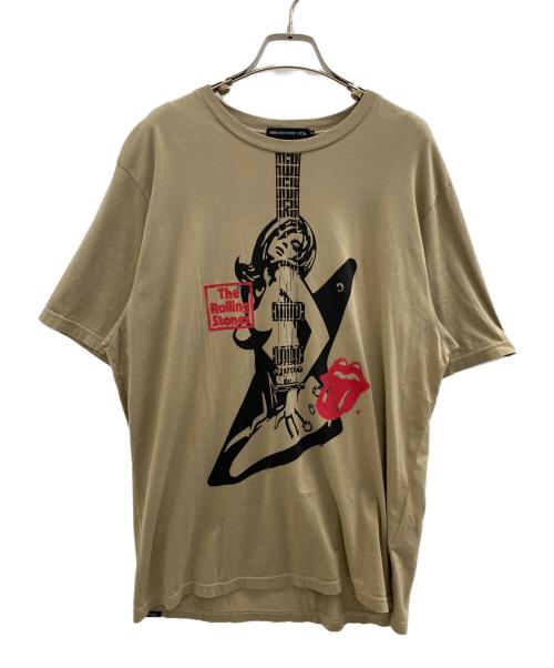 Thee Hysteric XXX（ジィ ヒステリックトリプルエックス）Thee Hysteric XXX (ジィ ヒステリックトリプルエックス) THE ROLLING STONES (ザ ローリングストーンズ) STONES LOVES GUITAR GIRL Tシャツ ベージュ サイズ:SIZE XLの古着・服飾アイテム