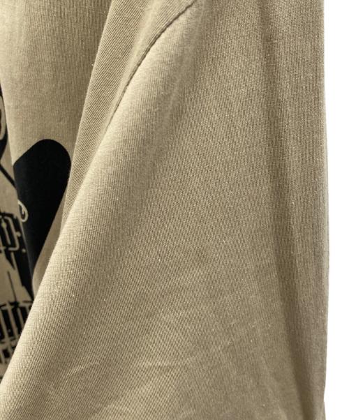 Thee Hysteric XXX（ジィ ヒステリックトリプルエックス）Thee Hysteric XXX (ジィ ヒステリックトリプルエックス) THE ROLLING STONES (ザ ローリングストーンズ) STONES LOVES GUITAR GIRL Tシャツ ベージュ サイズ:SIZE XLの古着・服飾アイテム