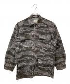US ARMYユーエスアーミー）の古着「ミリタリージャケット」｜カーキ